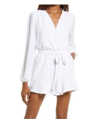 Classic White V-Neck Tie-Waist Romper